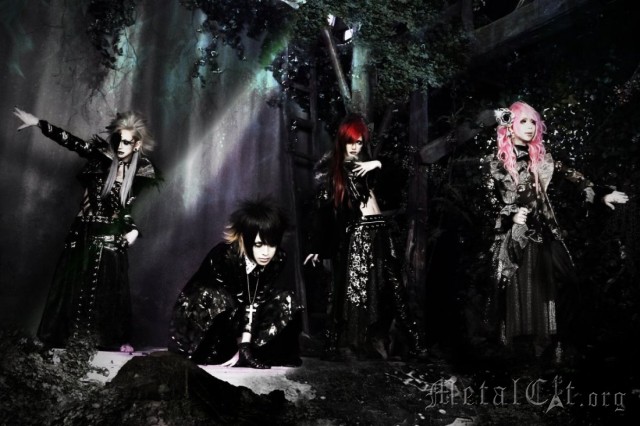 CANIVAL - новые образы к синглу Kodoku heki no memento mori CANIVAL - новые образы к синглу Kodoku heki no memento mori