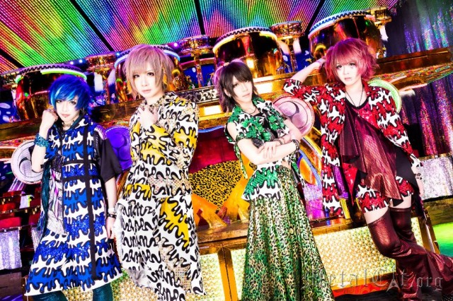 LEZARD - новые образы к синглу Manatsu no junjou to Revolution LEZARD - новые образы к синглу Manatsu no junjou to Revolution